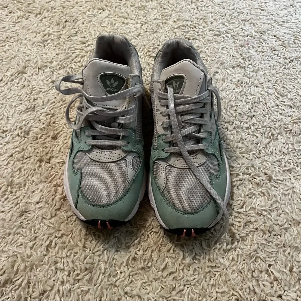Adidas Womens Falcon B28127 Gray Casual Shoes Sneakers Size 7.5